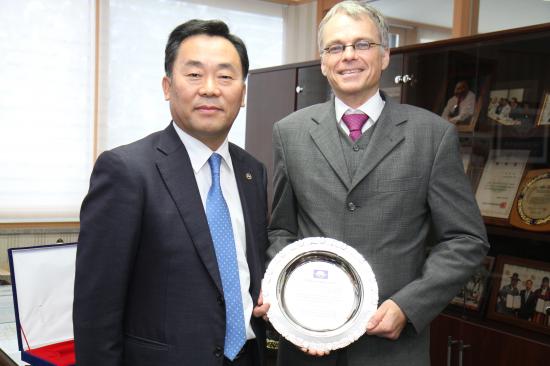 베링거인겔하임 동물약품(주) 관계자 내협
