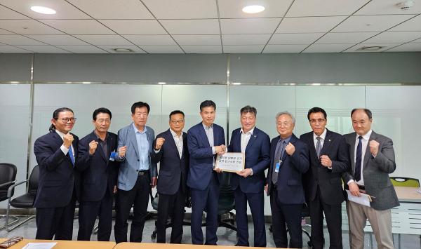 축단협, 제21대 대통령 선거 공약 요구사항 국회 농해수위 간사 이원택 의원에 전달
