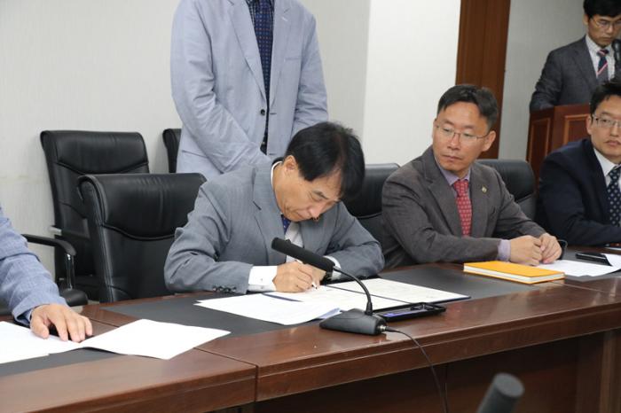 한돈협·축산물품질평가원 상호협력을 위한 MOU체결