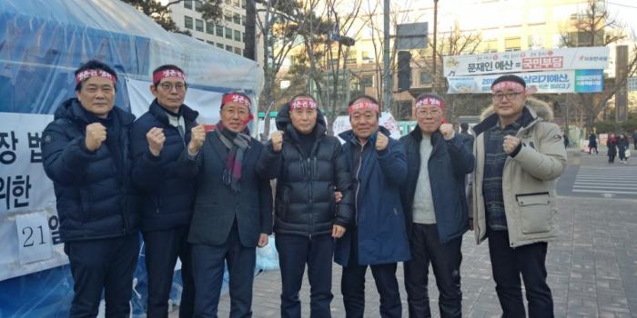 [0212]미허가축사 적법화 천막농성장 경남도협의회 방문 등